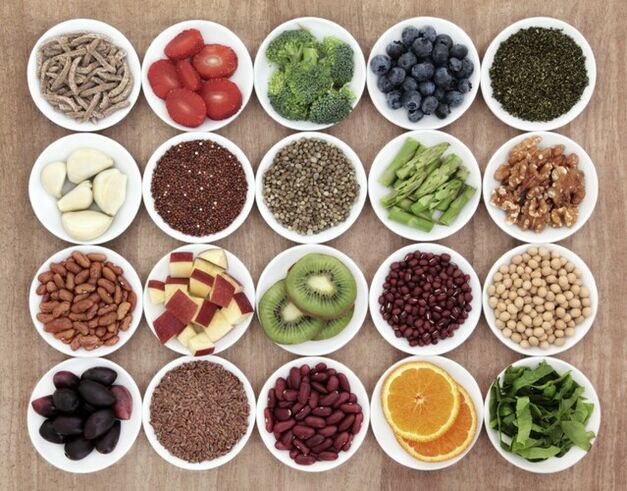 Unha variedade de produtos nutricionais nos pratos